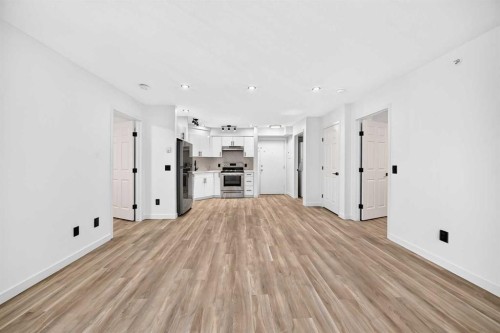 411-2000 Applevillage Court Se, Calgary, AB 