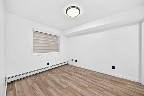411-2000 Applevillage Court Se, Calgary, AB 