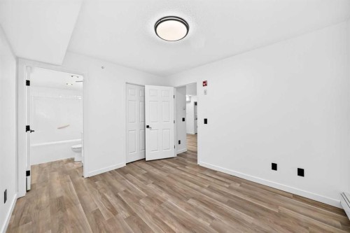 411-2000 Applevillage Court Se, Calgary, AB 