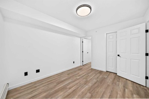 411-2000 Applevillage Court Se, Calgary, AB 