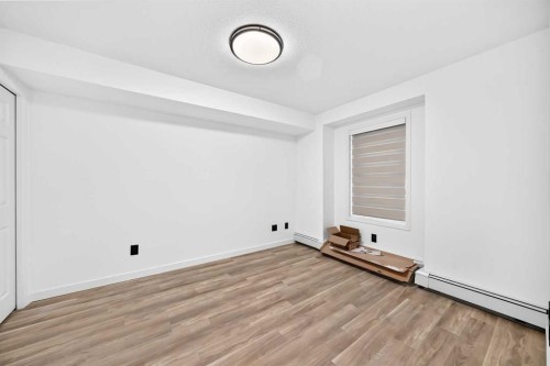 411-2000 Applevillage Court Se, Calgary, AB 
