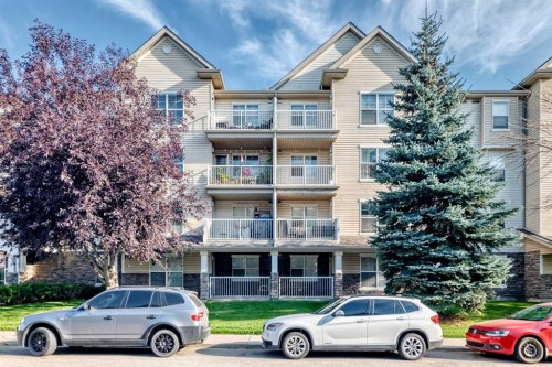 411-2000 Applevillage Court Se, Calgary, AB 
