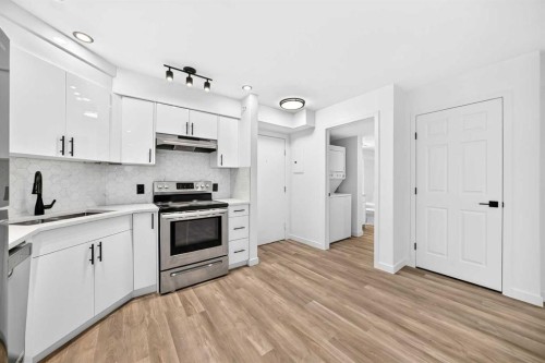 411-2000 Applevillage Court Se, Calgary, AB 