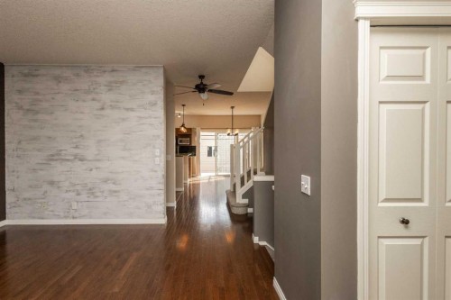 196 Eversyde Circle Sw, Calgary, AB 