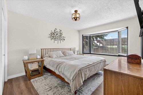 227 Lynnwood Drive Se, Calgary, AB 