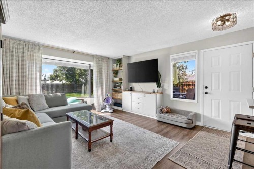 227 Lynnwood Drive Se, Calgary, AB 