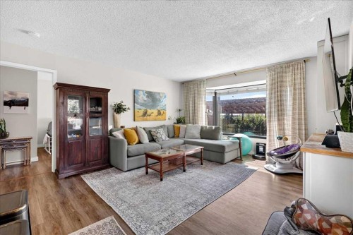 227 Lynnwood Drive Se, Calgary, AB 