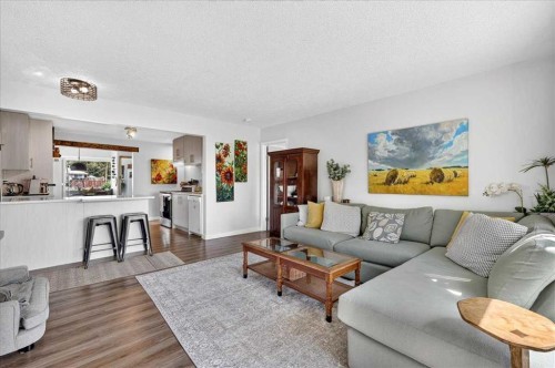 227 Lynnwood Drive Se, Calgary, AB 