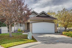 36 Hidden Ranch Mews NW Calgary, AB T3A 5Z5