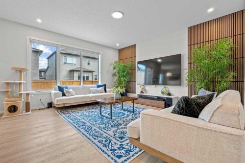 12 Southwinds Common Sw, Airdrie, AB 