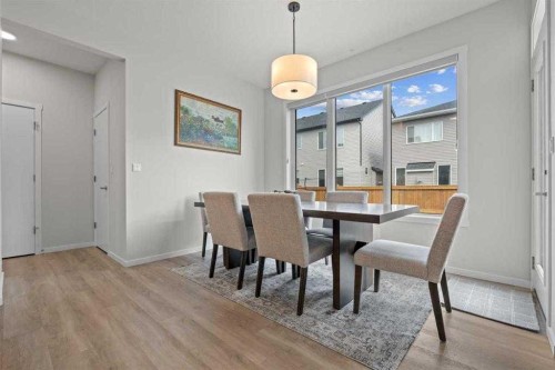 12 Southwinds Common Sw, Airdrie, AB 