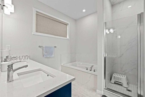 12 Southwinds Common Sw, Airdrie, AB 