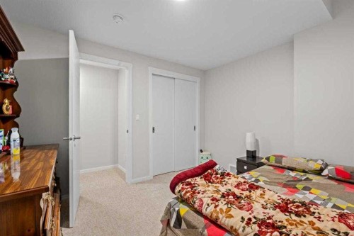 12 Southwinds Common Sw, Airdrie, AB 