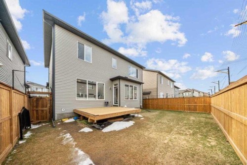 12 Southwinds Common Sw, Airdrie, AB 