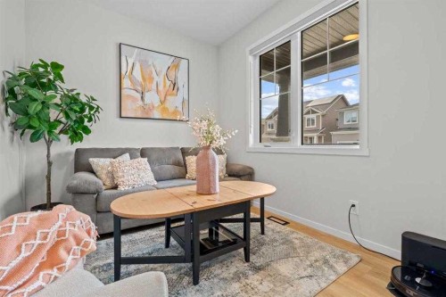 12 Southwinds Common Sw, Airdrie, AB 