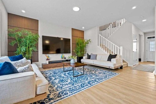 12 Southwinds Common Sw, Airdrie, AB 