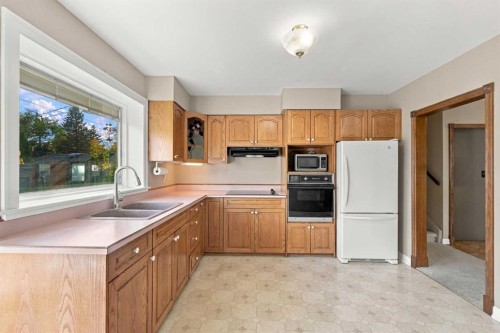120 Fairview Crescent Se, Calgary, AB 