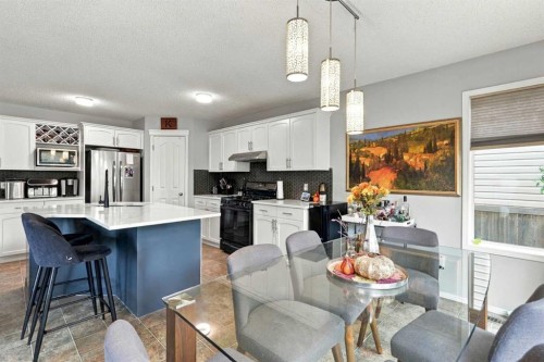 27 Chapman Close Se, Calgary, AB 