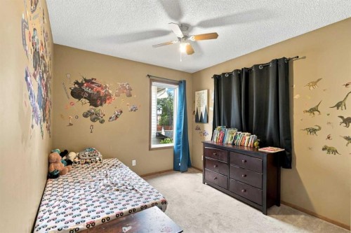 27 Chapman Close Se, Calgary, AB 