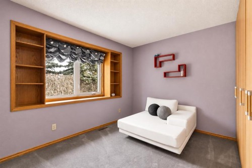 880 Shawnee Drive Sw, Calgary, AB 