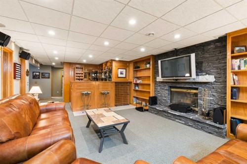 880 Shawnee Drive Sw, Calgary, AB 