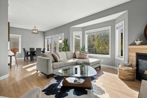 49 Prominence Park Sw, Calgary, AB 
