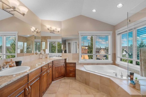 79 Westpark Crescent Sw, Calgary, AB 
