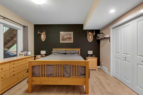 79 Westpark Crescent Sw, Calgary, AB 