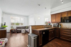 542-26 Val Gardena View SWCalgary, AB T3H 5Z5