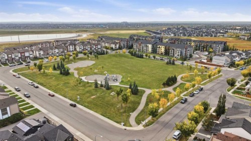 98 Copperstone Common Se, Calgary, AB 