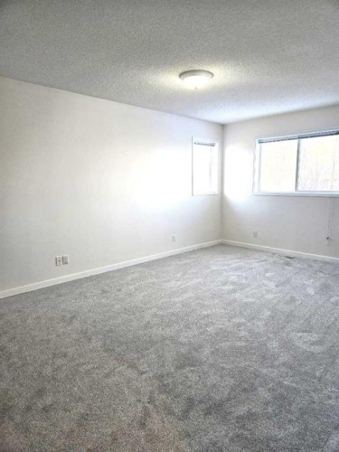 182 Coventry Close Ne, Calgary, AB 