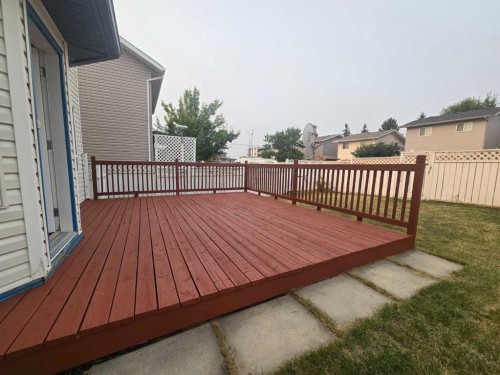 182 Coventry Close Ne, Calgary, AB 