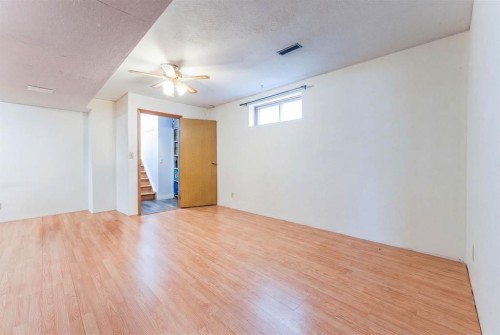 52 Covington Road Ne, Calgary, AB 