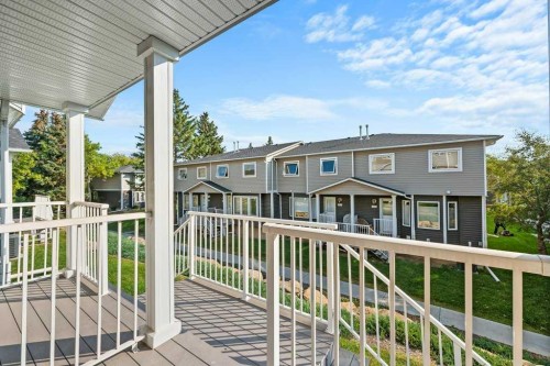 248 Regal Park Ne, Calgary, AB 