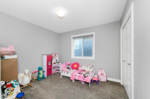 124 Corner Meadows Park Ne, Calgary, AB 