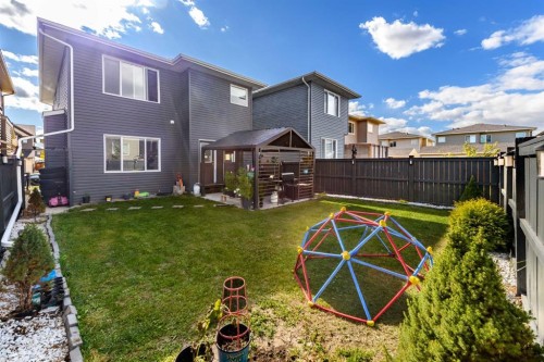 124 Corner Meadows Park Ne, Calgary, AB 