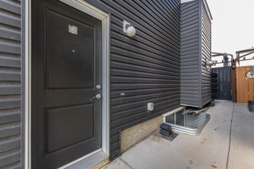 124 Corner Meadows Park Ne, Calgary, AB 