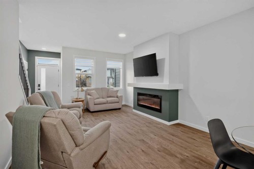 743 Wolf Willow Boulevard Se, Calgary, AB 