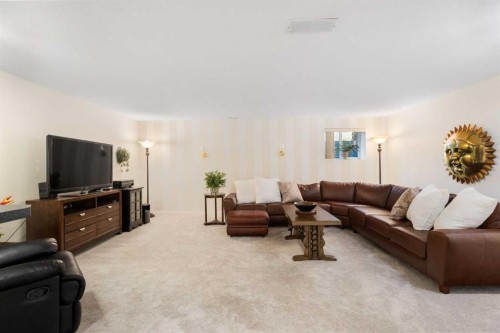 171 Prominence Heights Sw, Calgary, AB 