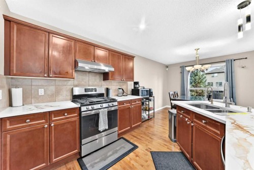 89 Silverado Range View Sw, Calgary, AB 