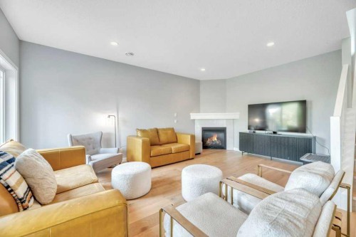 32 Walden Place Se, Calgary, AB 