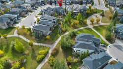 32 Walden Place SE Calgary, AB T2X 1Y5