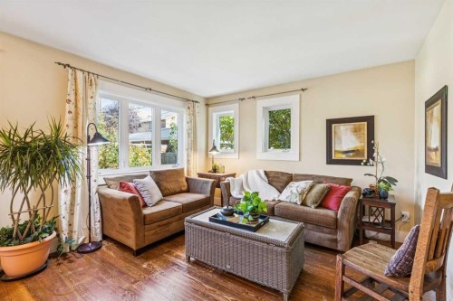 1212 18 Avenue Nw, Calgary, AB 