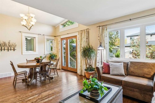 1212 18 Avenue Nw, Calgary, AB 