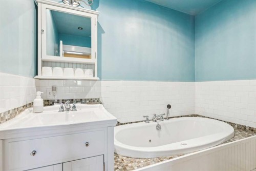 1212 18 Avenue Nw, Calgary, AB 