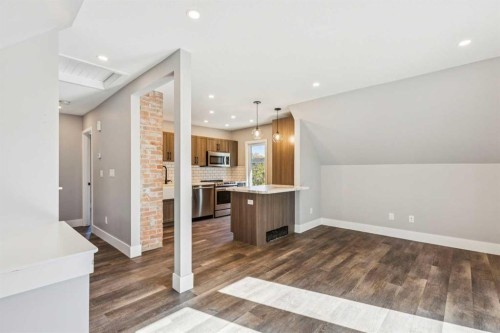 1212 18 Avenue Nw, Calgary, AB 
