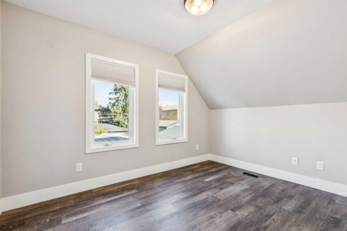 1212 18 Avenue Nw, Calgary, AB 