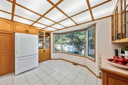 28 Brazeau Crescent Sw, Calgary, AB 