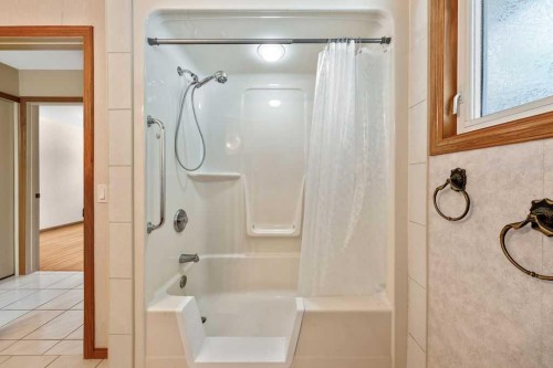 28 Brazeau Crescent Sw, Calgary, AB 