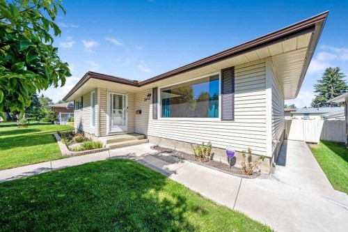 28 Brazeau Crescent Sw, Calgary, AB 